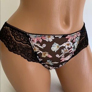 Victoria Secret Dream Ángels black embroidered Panty